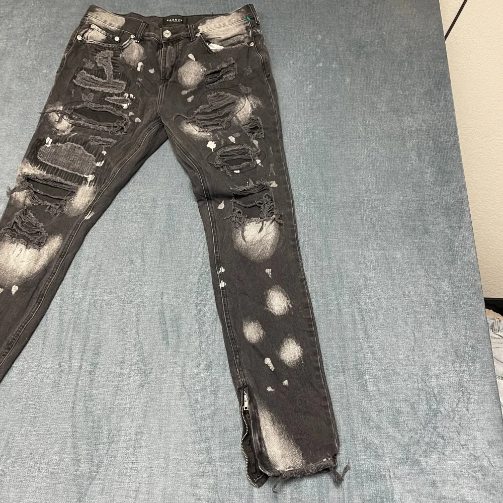 Pacsun Jeans Mens 33x30 Black Denim Dark Wash Distressed Frayed Hem Streetwear